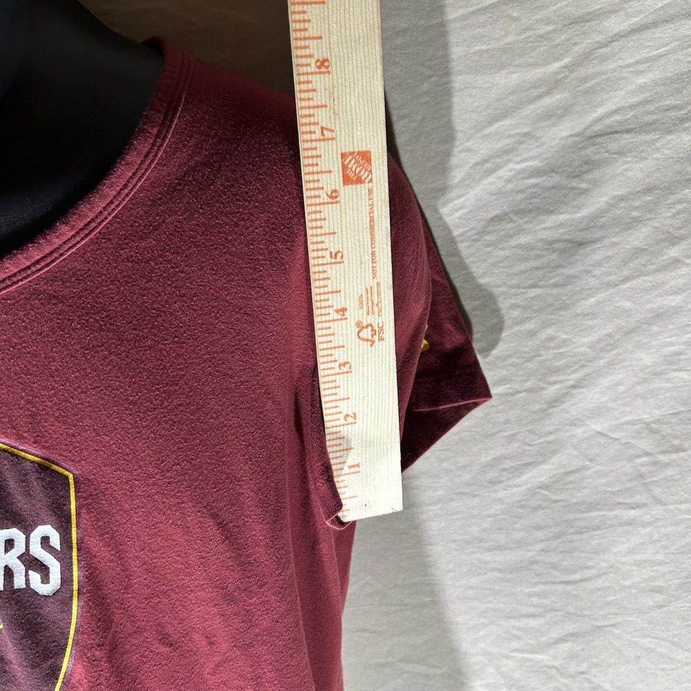 Under Armour NBA Combine Cleveland Cavaliers T-Shirt Women's Medium Heatgear - Picture 6 of 8